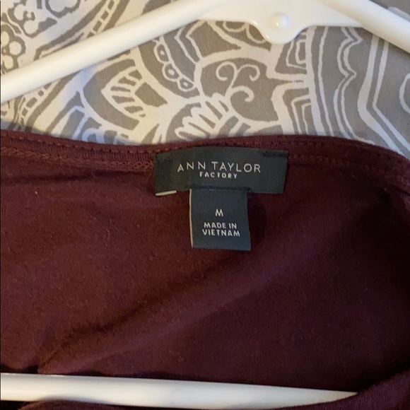 Ann Taylor dark maroon long sleeved top - Picture 4 of 4